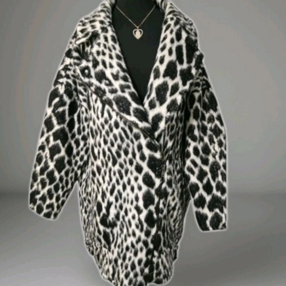 Banana Republic Jackets & Blazers - Banana Republice Leopard Print Women's Coat Size XL  Made Of Italian Fabric